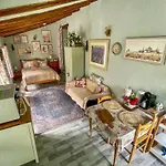 La Colline De Tilleul - Les Deux Puits - Cosy With Swimming Pool Near Aubeterre Nyaraló