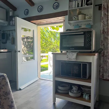 La Colline De Tilleul - Les Deux Puits - Cosy With Swimming Pool Near Aubeterre *