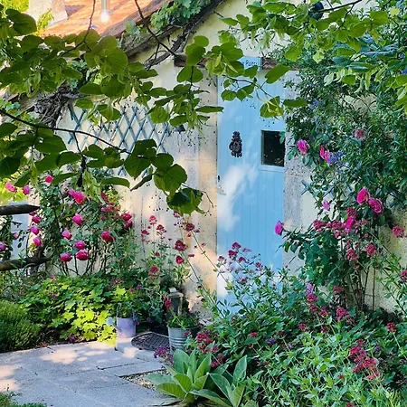 La Colline De Tilleul - Les Deux Puits - Cosy With Swimming Pool Near Aubeterre