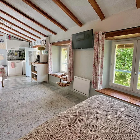 度假居 La Colline De Tilleul - Les Deux Puits - Cosy With Swimming Pool Near Aubeterre