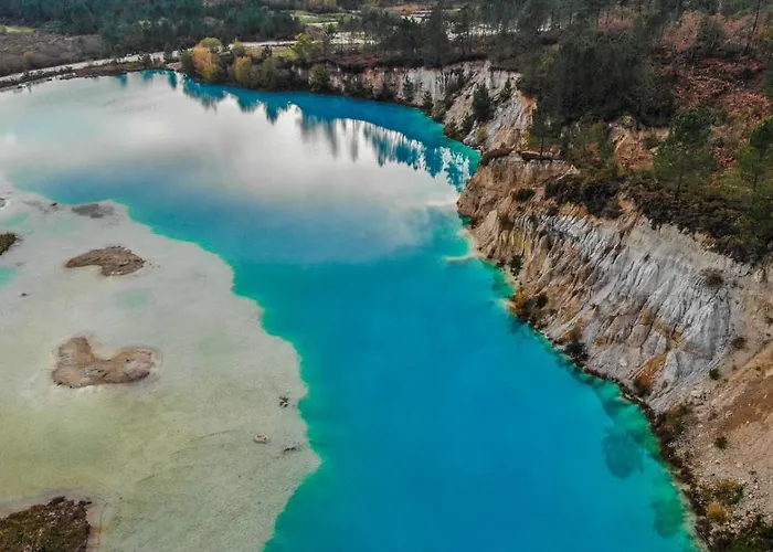 La Colline De Tilleul - Les Deux Puits - Cosy With Swimming Pool Near Aubeterre Casa de Férias